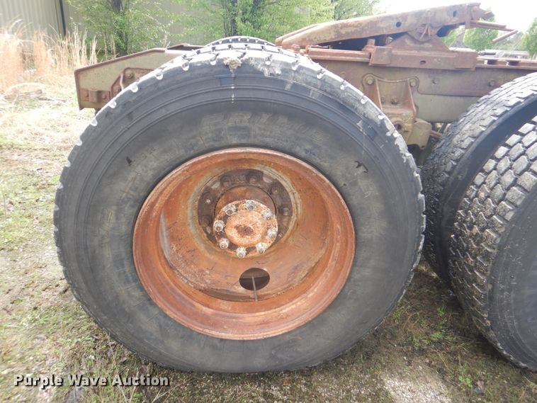 image for item GY9761 1978 International Transtar 4070B semi truck