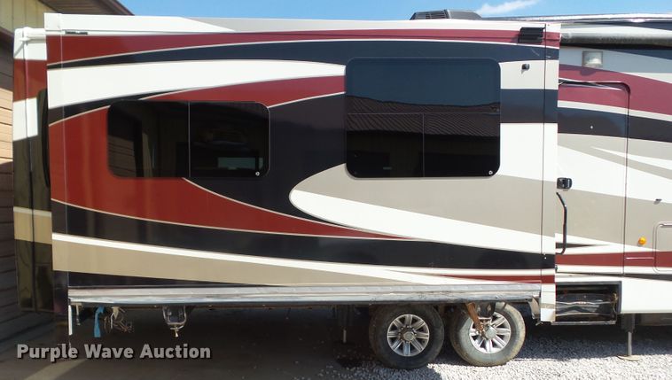 image for item DF0831 2014 Cros Redwood camper