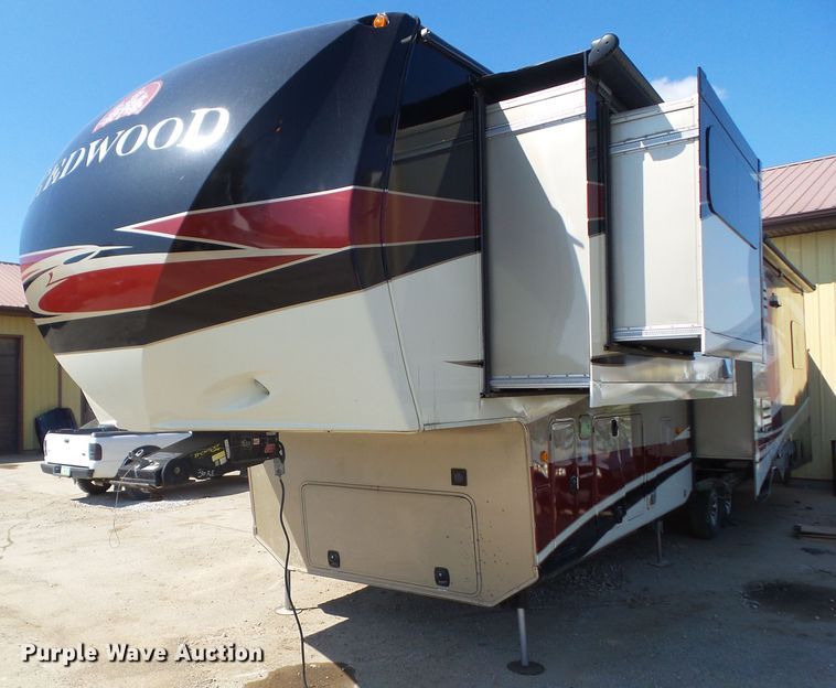 image for item DF0831 2014 Cros Redwood camper