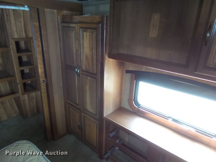 image for item DF0831 2014 Cros Redwood camper