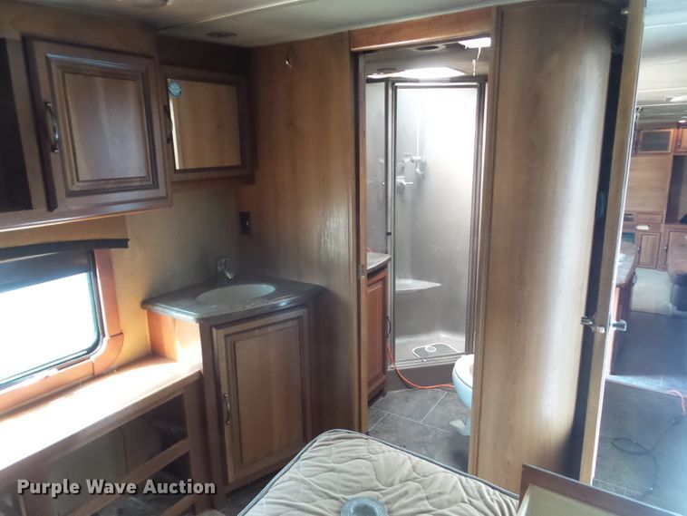 image for item DF0831 2014 Cros Redwood camper