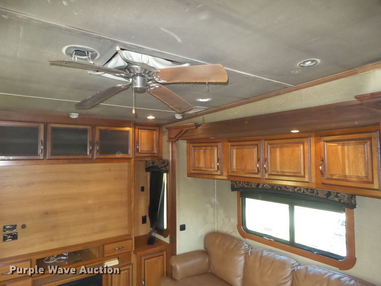 image for item DF0831 2014 Cros Redwood camper