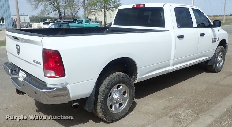 image for item DG3069 2016 Dodge Ram 2500  Crew Cab pickup truck