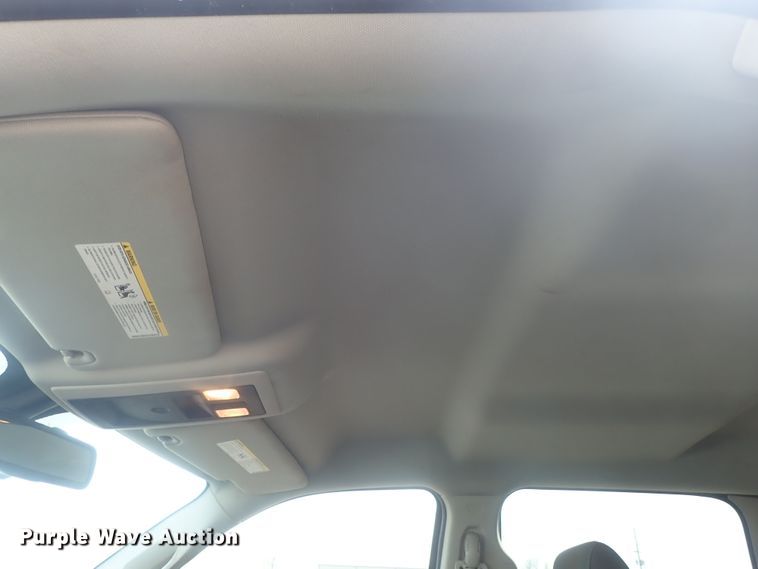 image for item DG3069 2016 Dodge Ram 2500  Crew Cab pickup truck