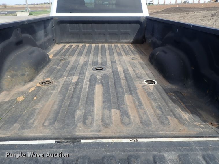 image for item DG3069 2016 Dodge Ram 2500  Crew Cab pickup truck