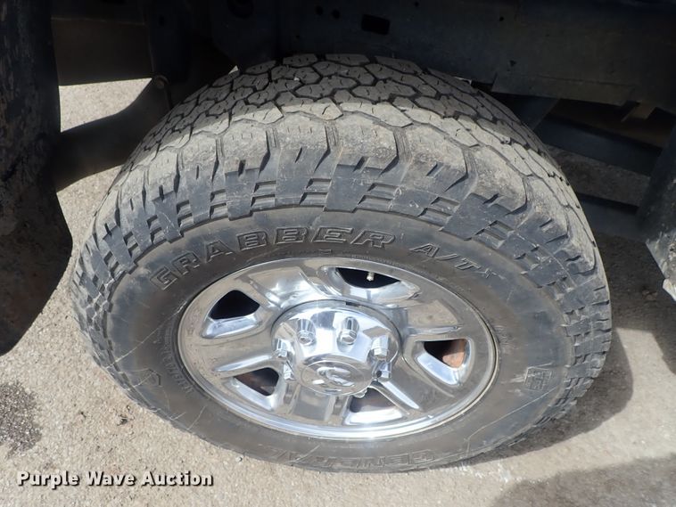 image for item DG3069 2016 Dodge Ram 2500  Crew Cab pickup truck