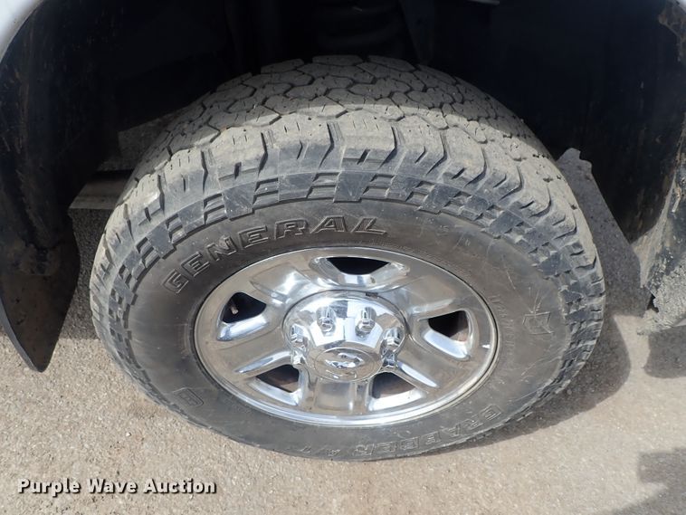 image for item DG3069 2016 Dodge Ram 2500  Crew Cab pickup truck