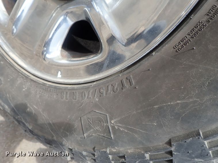 image for item DG3069 2016 Dodge Ram 2500  Crew Cab pickup truck