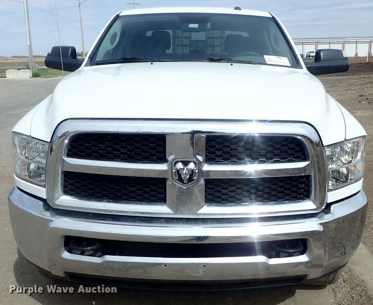 image for item DG3071 2016 Dodge Ram 2500  Crew Cab pickup truck