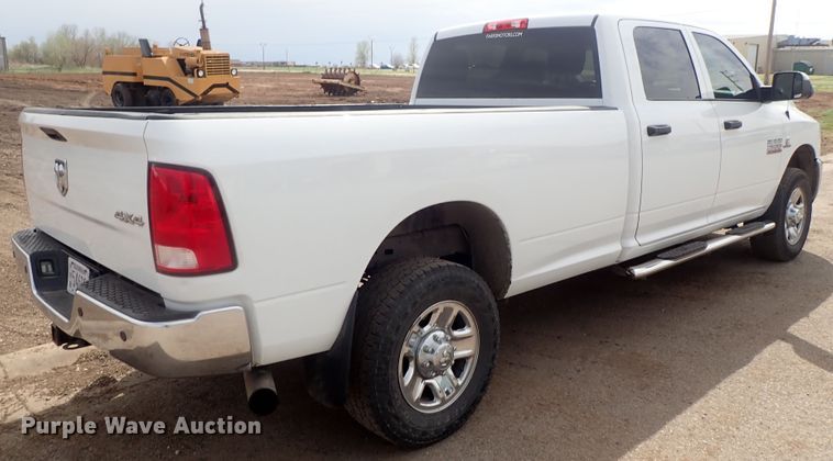 image for item DG3071 2016 Dodge Ram 2500  Crew Cab pickup truck