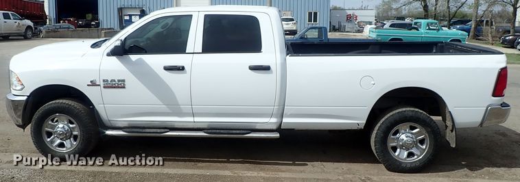 image for item DG3071 2016 Dodge Ram 2500  Crew Cab pickup truck