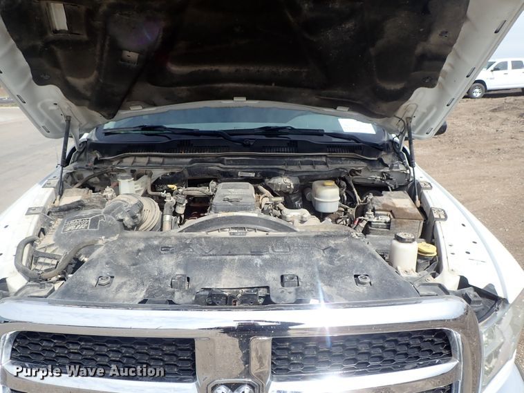 image for item DG3071 2016 Dodge Ram 2500  Crew Cab pickup truck