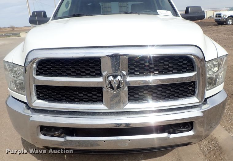 image for item DG3071 2016 Dodge Ram 2500  Crew Cab pickup truck