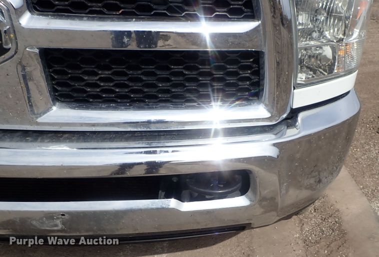 image for item DG3071 2016 Dodge Ram 2500  Crew Cab pickup truck