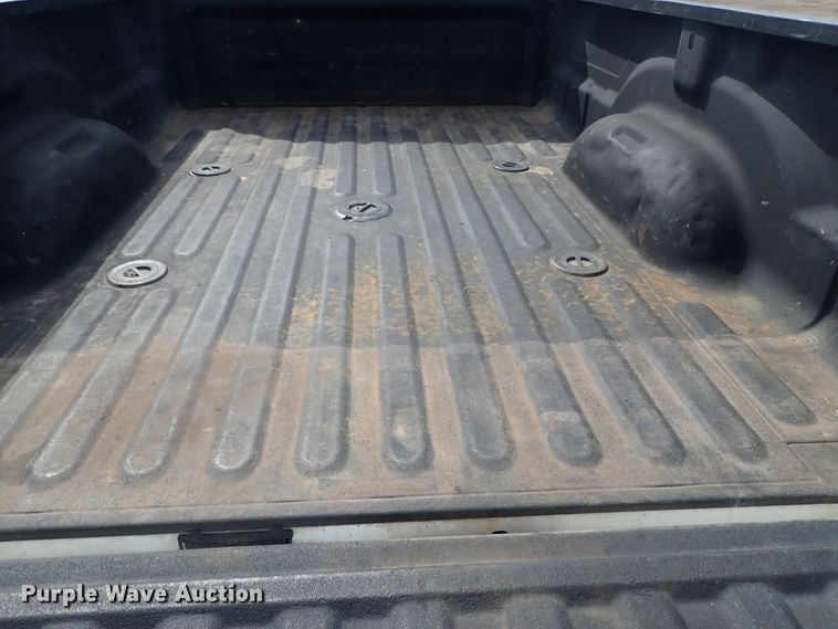 image for item DG3071 2016 Dodge Ram 2500  Crew Cab pickup truck