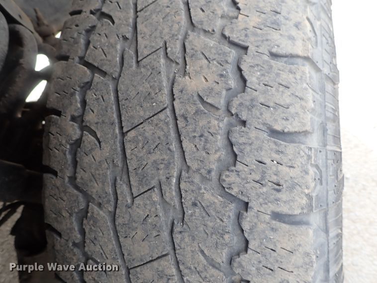 image for item DG3071 2016 Dodge Ram 2500  Crew Cab pickup truck