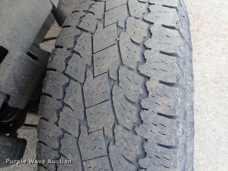 image for item DG3071 2016 Dodge Ram 2500  Crew Cab pickup truck