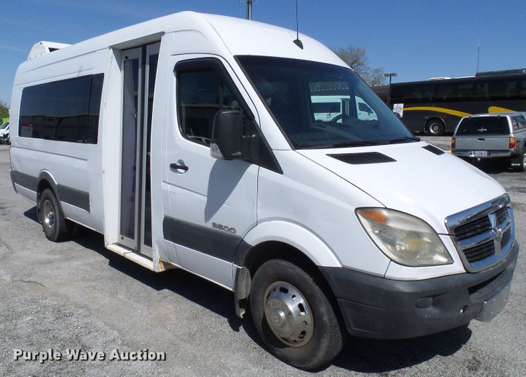image for item DG5639 2007 Dodge Sprinter 3500 shuttle bus