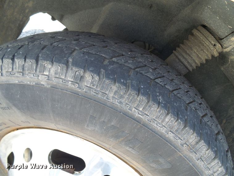 image for item DG5639 2007 Dodge Sprinter 3500 shuttle bus