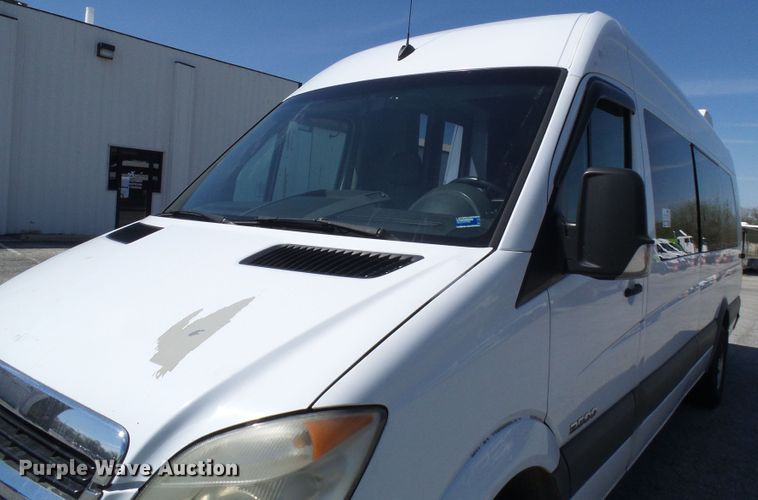 image for item DG5639 2007 Dodge Sprinter 3500 shuttle bus