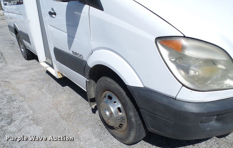 image for item DG5639 2007 Dodge Sprinter 3500 shuttle bus