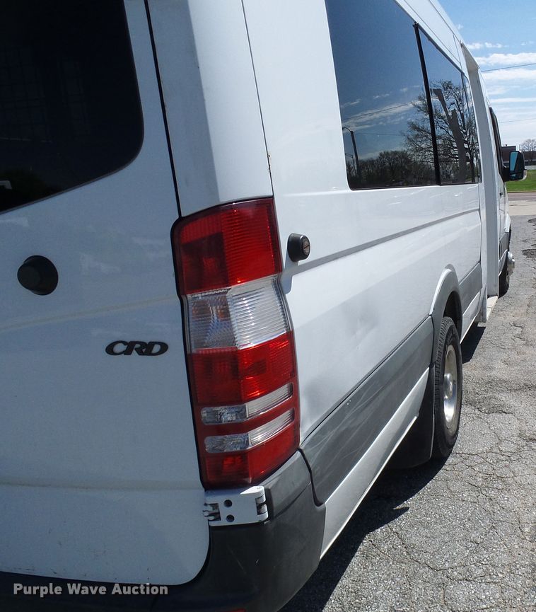 image for item DG5639 2007 Dodge Sprinter 3500 shuttle bus