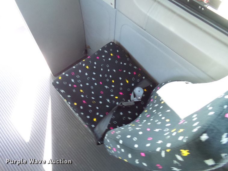 image for item DG5639 2007 Dodge Sprinter 3500 shuttle bus