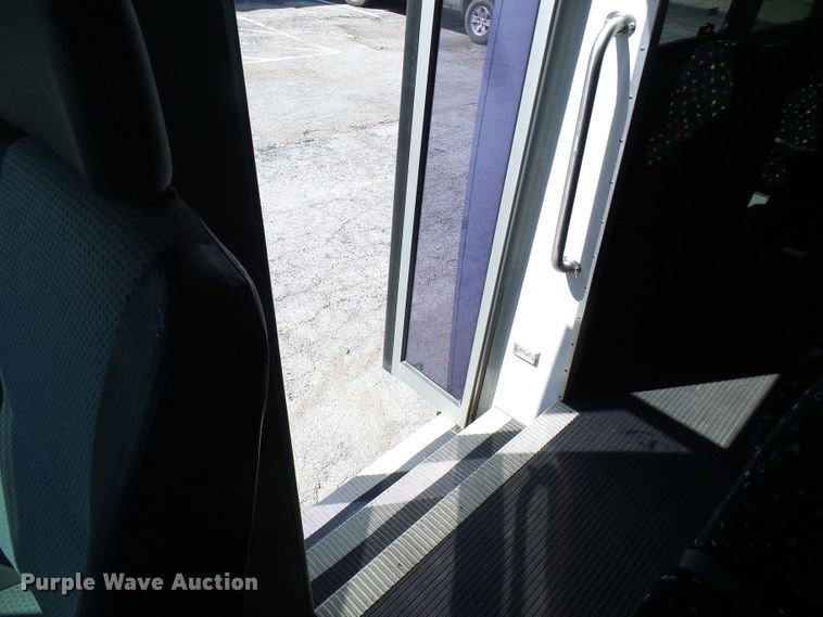 image for item DG5639 2007 Dodge Sprinter 3500 shuttle bus