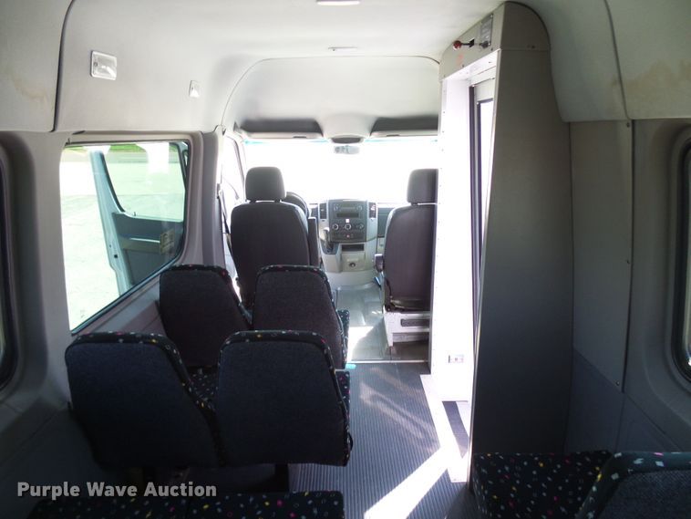 image for item DG5639 2007 Dodge Sprinter 3500 shuttle bus