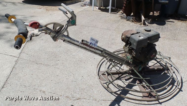 image for item DG5642 Whiteman B48H power trowel