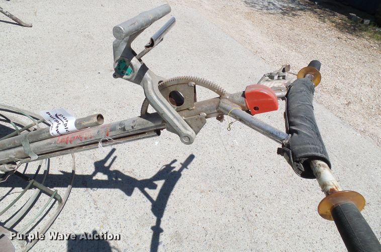 image for item DG5642 Whiteman B48H power trowel