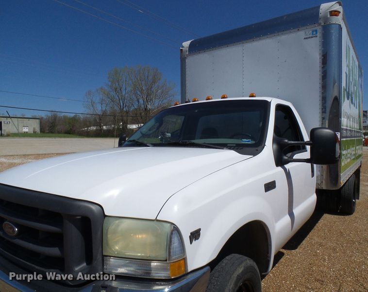 image for item DG5646 2004 Ford F450 Super Duty box truck