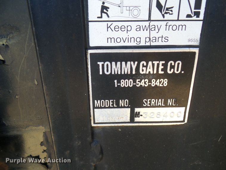 image for item DG5646 2004 Ford F450 Super Duty box truck