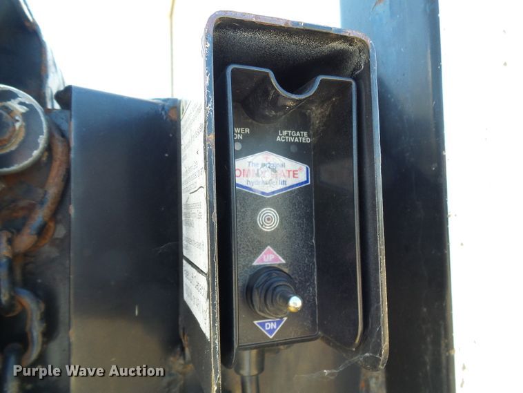 image for item DG5646 2004 Ford F450 Super Duty box truck