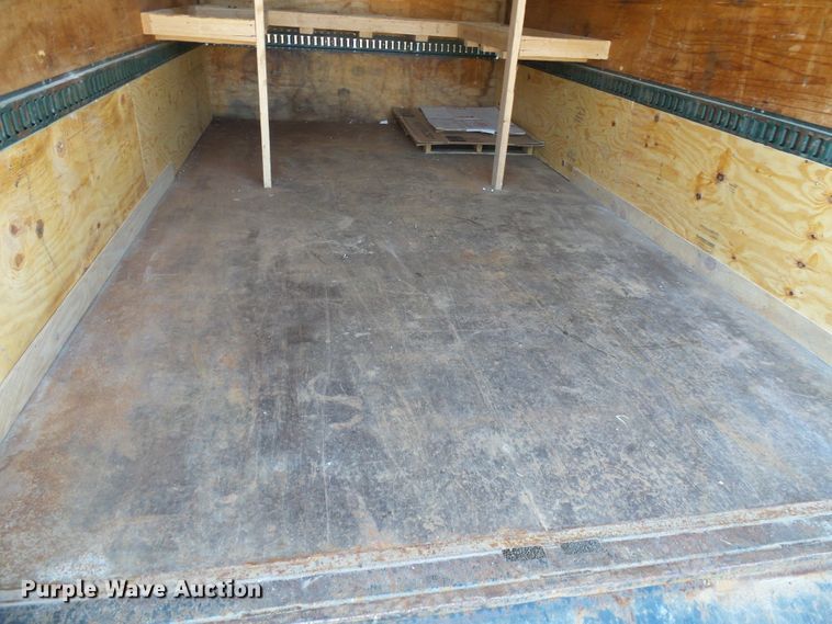 image for item DG5646 2004 Ford F450 Super Duty box truck