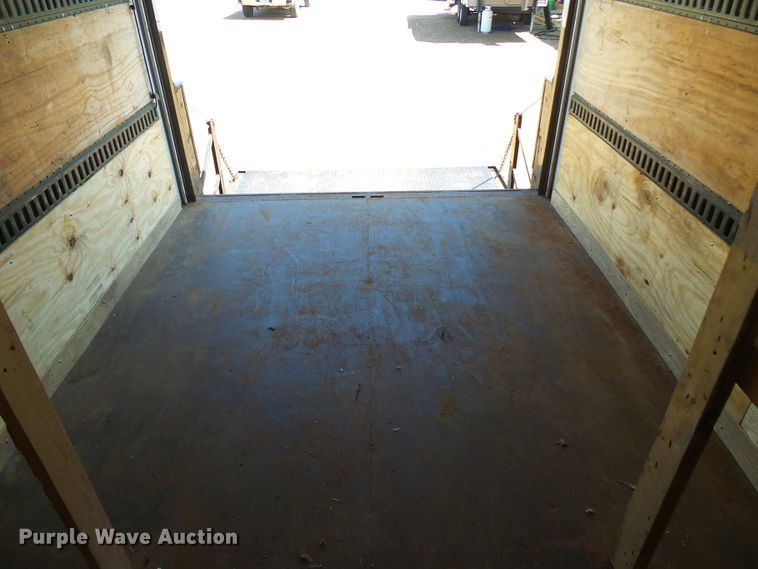 image for item DG5646 2004 Ford F450 Super Duty box truck