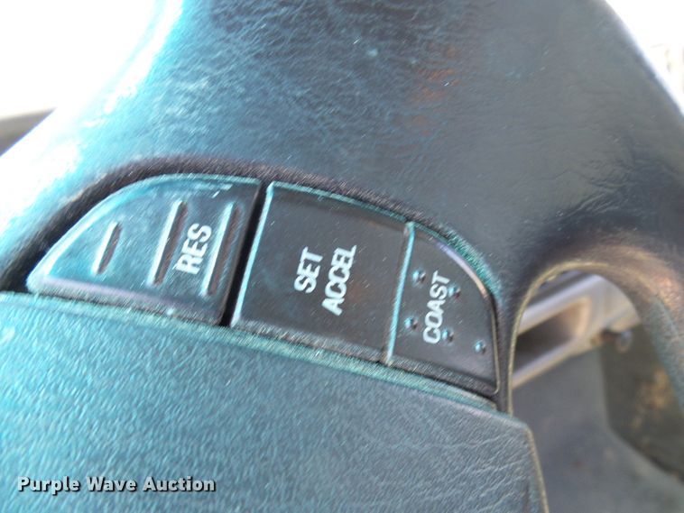 image for item DG5646 2004 Ford F450 Super Duty box truck