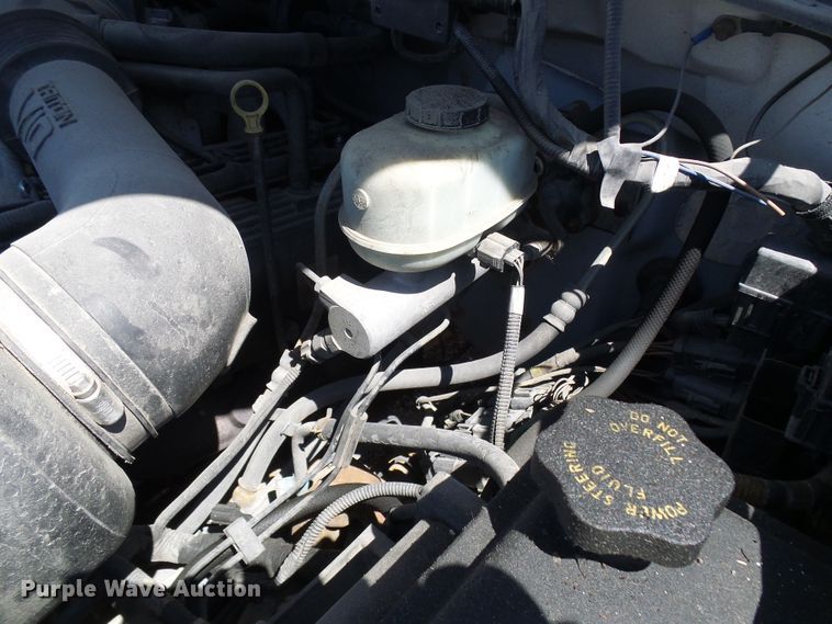 image for item DG5646 2004 Ford F450 Super Duty box truck