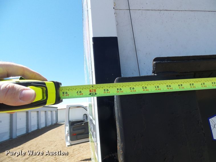 image for item DG5646 2004 Ford F450 Super Duty box truck