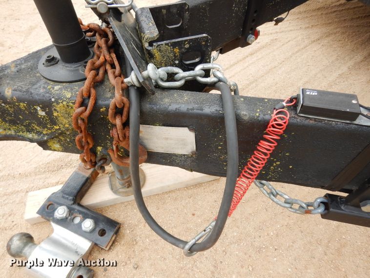 image for item DG6391 1997 Haulmark enclosed cargo trailer