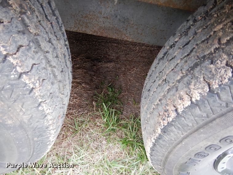 image for item DG6391 1997 Haulmark enclosed cargo trailer