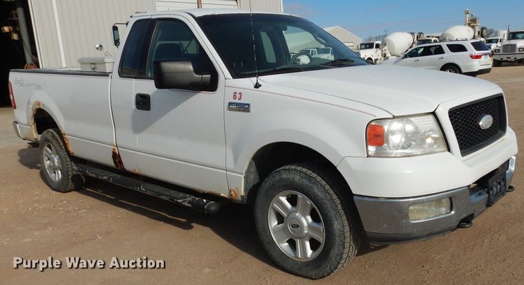 image for item DG6406 2004 Ford F150  pickup truck