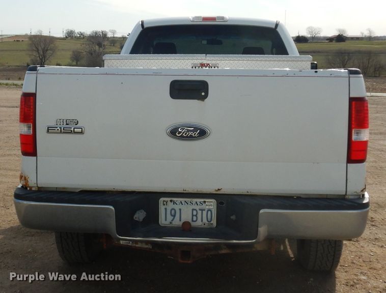 image for item DG6406 2004 Ford F150  pickup truck