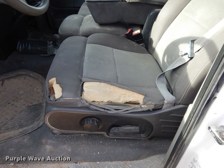 image for item DG6406 2004 Ford F150  pickup truck