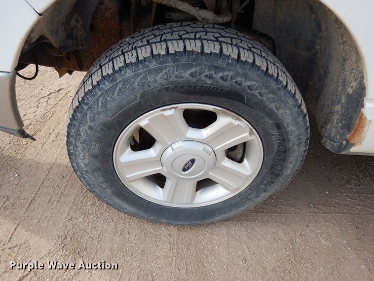 image for item DG6406 2004 Ford F150  pickup truck