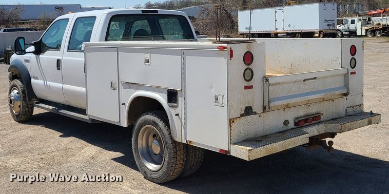 image for item DG7709 2006 Ford F550 Super Duty Crew Cab utility truck
