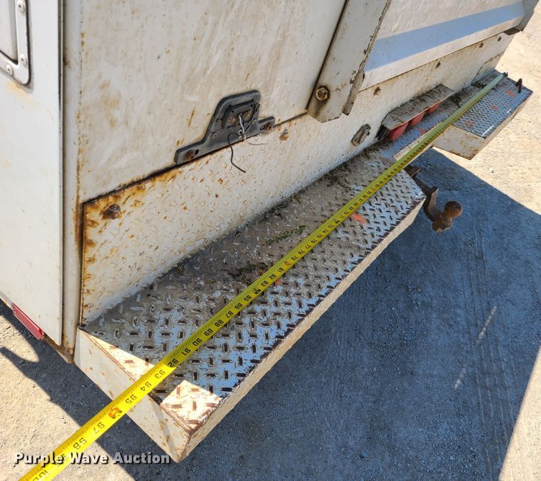 image for item DG7709 2006 Ford F550 Super Duty Crew Cab utility truck