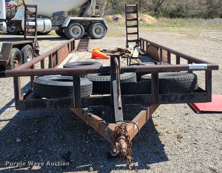 image for item DG7714 1993 Texas Bragg utility trailer