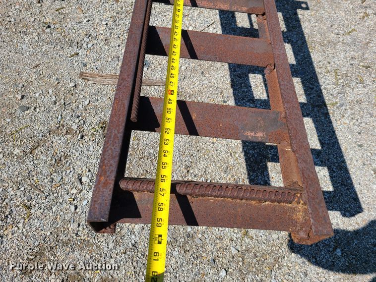 image for item DG7714 1993 Texas Bragg utility trailer