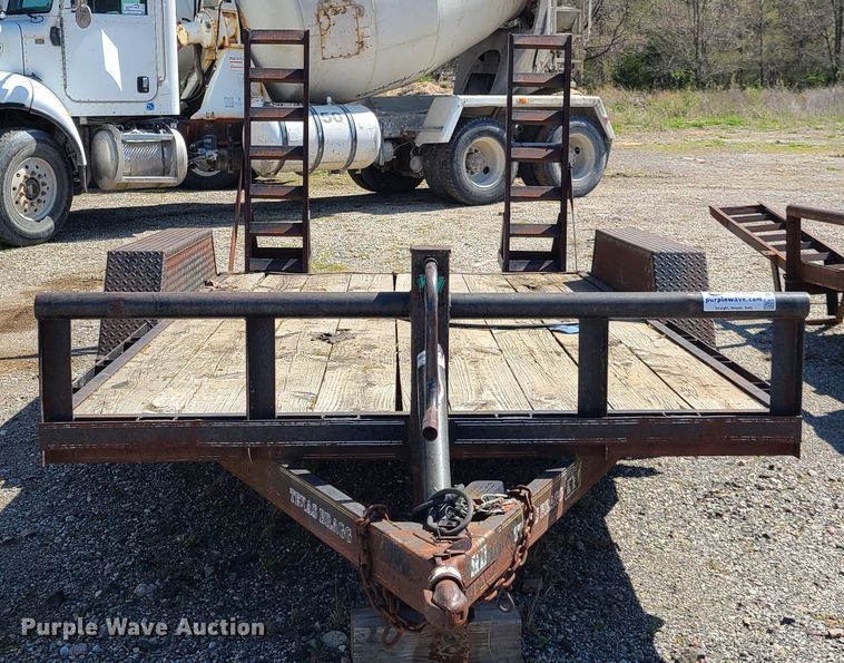 image for item DG7716 1998 Texas Bragg utility trailer